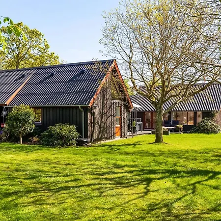 Feriehus Valentin - From The Sea By Interhome Hals
